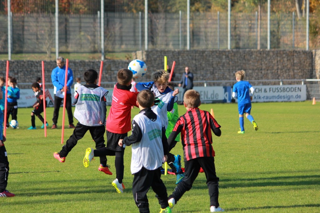 IMG_1401 Kopfballfight Kopie
